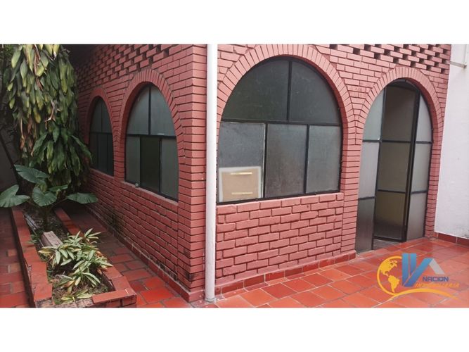 Casa de 7 alcobas en venta en San Alonso, Bucaramanga, 280 m² · foto 11 de 14