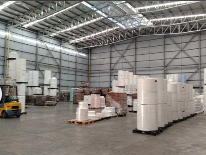 Bodega en arriendo en San Jose Sur, Pereira, 1819 m² · foto 6 de 9