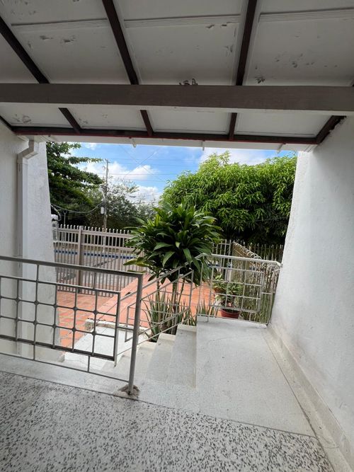 Apartamento de 3 alcobas en venta en Los Nogales, Barranquilla, 288 m² · foto 2 de 18