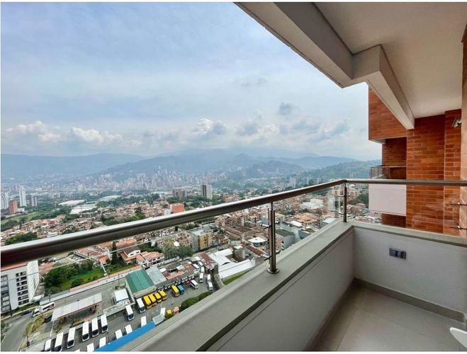 Apartamento en venta en Poblado Del Sur, La Estrella · foto 2 de 16