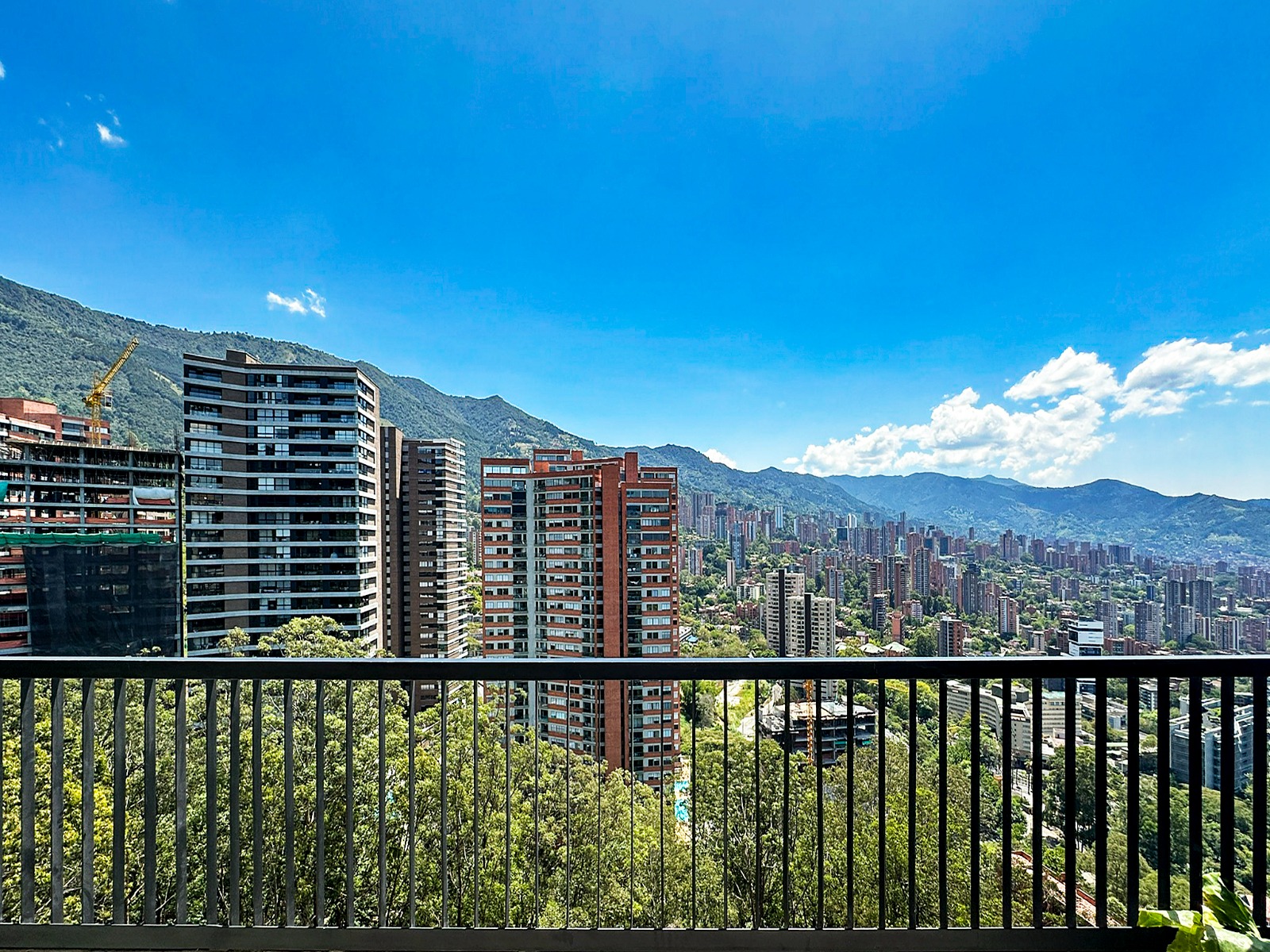 Apartment for sale in El Poblado, Medellín 5