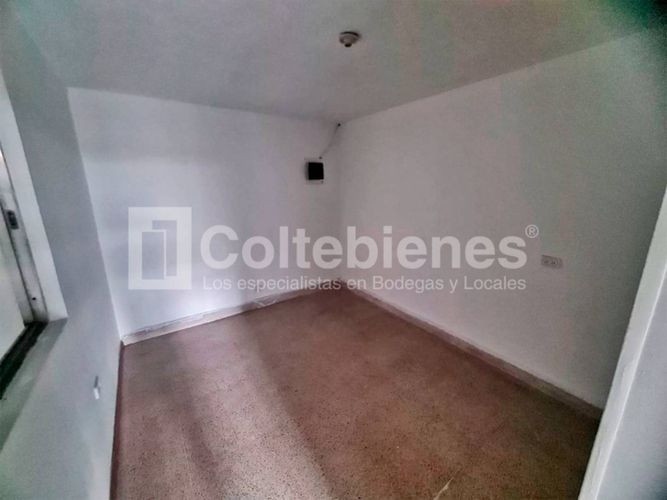 Oficina en arriendo en Suramericana, Medellín, 161 m² · foto 13 de 19