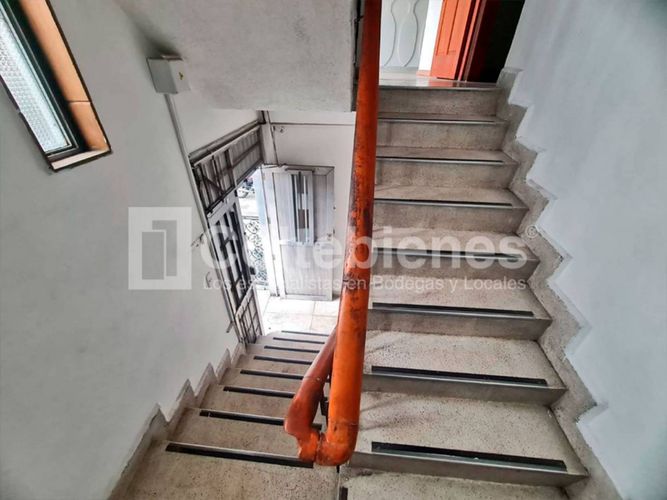 Oficina en arriendo en Suramericana, Medellín, 161 m² · foto 18 de 19