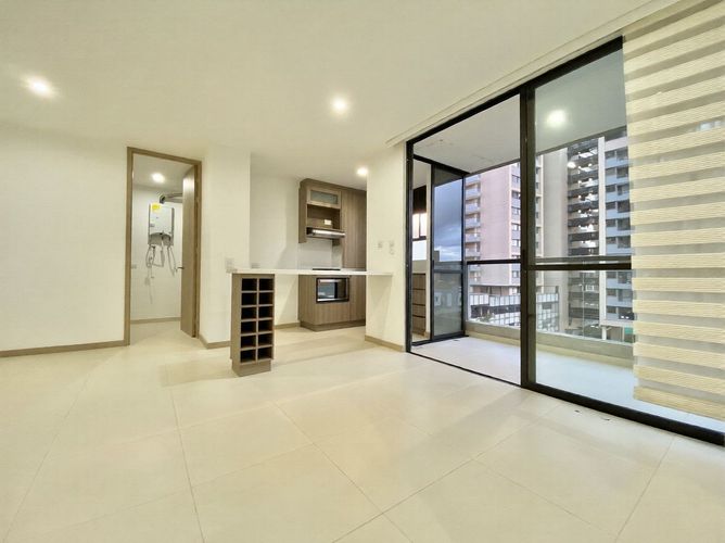 Apartamento de 2 alcobas en venta en El Porvenir, Rionegro, 56 m² · foto 3 de 10