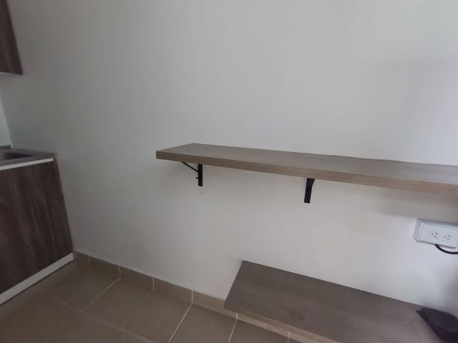Local en arriendo en Mayorca, Sabaneta, 64 m² · foto 3 de 12
