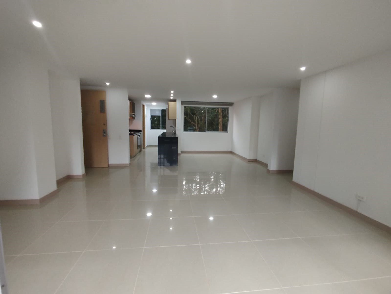 Apartamento en Arriendo en Loma de la Doctora, Sabaneta en Vegas De San Jose
