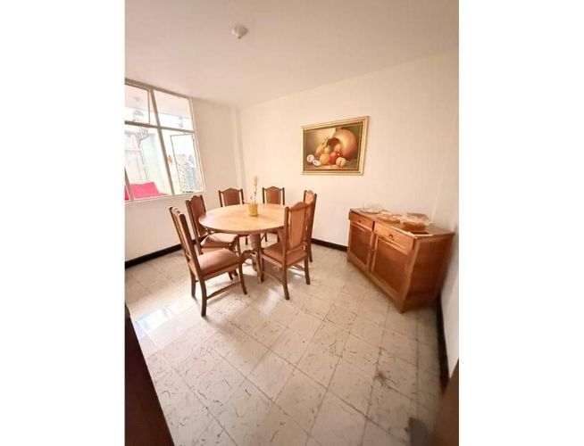 Casa de 7 alcobas en venta en Universidad, Bucaramanga, 330 m² · foto 17 de 19