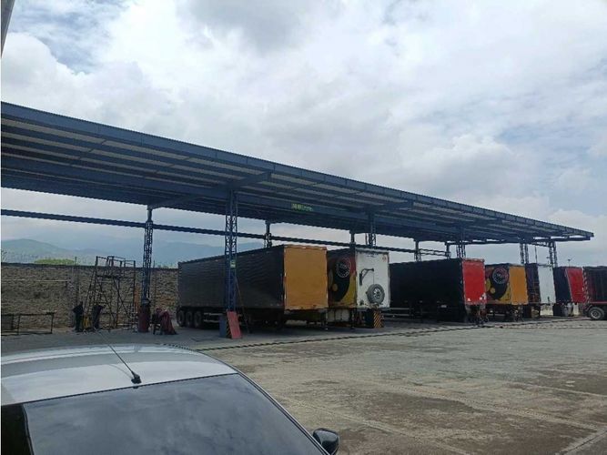 Bodega en venta en Acopi, Cali, 350 m² · foto 14 de 21