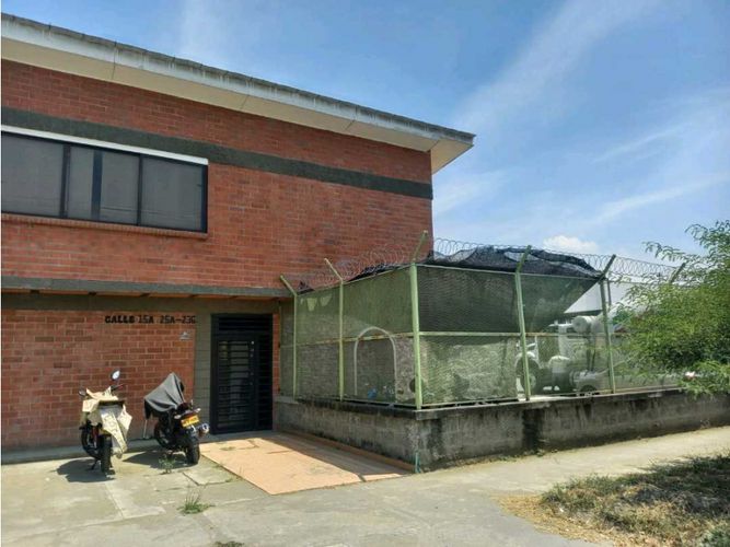 Bodega en arriendo en Acopi, Cali, 350 m² · foto 16 de 21