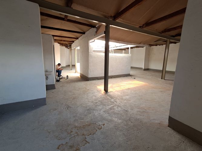 Bodega en arriendo en La Candelaria, Medellín, 204 m² · foto 5 de 16