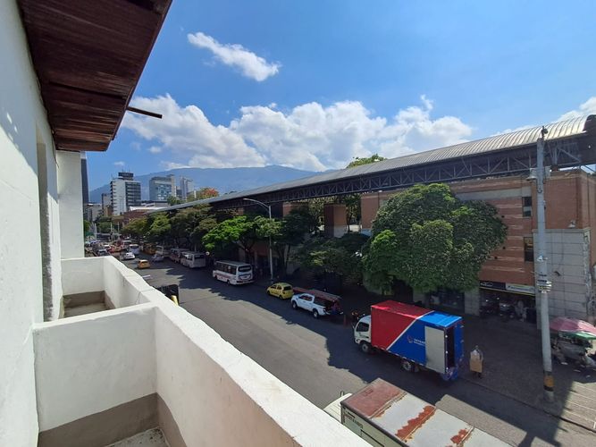 Bodega en arriendo en La Candelaria, Medellín, 204 m² · foto 9 de 16