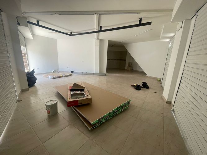 Bodega en arriendo en Los Naranjos, Medellín, 60 m² · foto 5 de 12