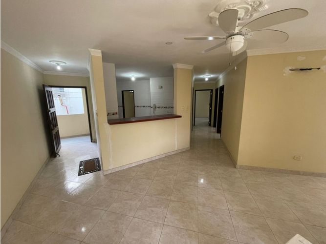 Apartamento de 3 alcobas en arriendo en Rodadero, Santa Marta, 113 m² · foto 3 de 17