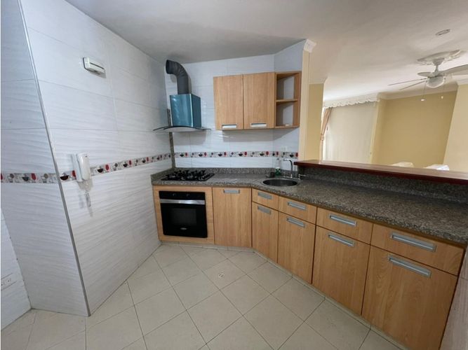Apartamento de 3 alcobas en arriendo en Rodadero, Santa Marta, 113 m² · foto 7 de 17