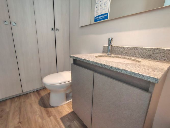 Oficina en arriendo en El Poblado, Medellín, 110 m² · foto 12 de 12
