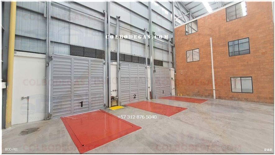 Bodega en arriendo en Cerritos, Pereira, 1922 m² · foto 13 de 19
