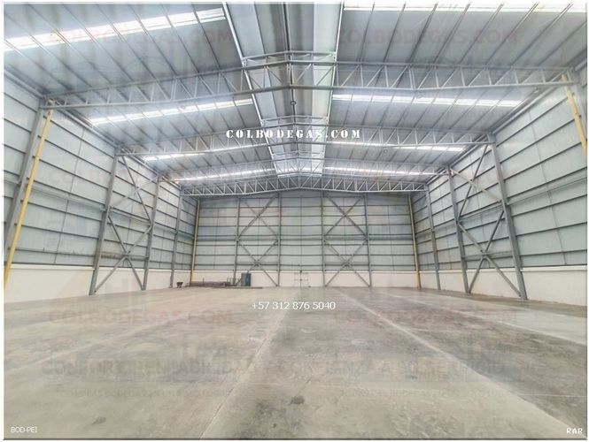 Bodega en arriendo en Cerritos, Pereira, 1922 m² · foto 2 de 19