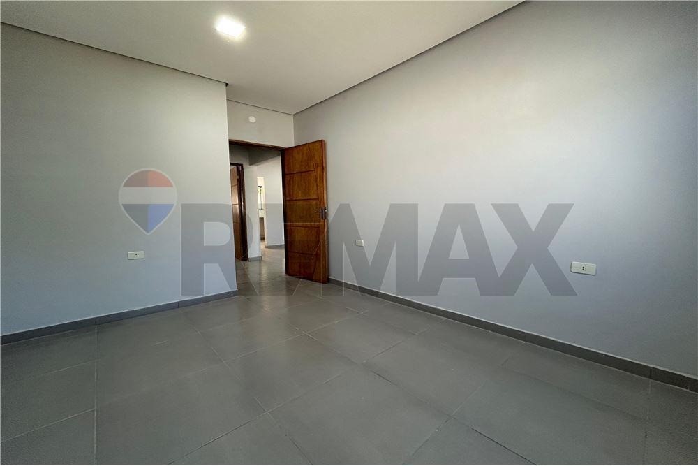 Hermoso dúplex estilo chalet a estrenar en Ñemby — foto 3