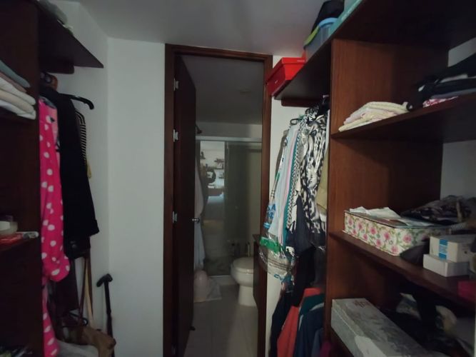 Apartamento de 2 alcobas en arriendo en Loma Del Esmeraldal, Envigado, 76 m² · foto 2 de 19