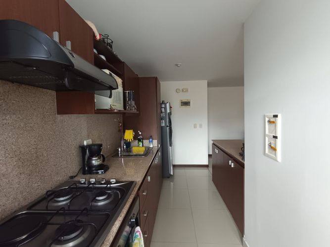 Apartamento de 2 alcobas en arriendo en Loma Del Esmeraldal, Envigado, 76 m² · foto 18 de 19