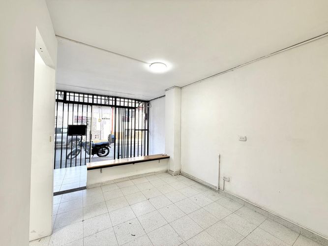Local en arriendo en C. Comercial La 14, Terminal De Transporte, Pereira, 35 m² · foto 5 de 9