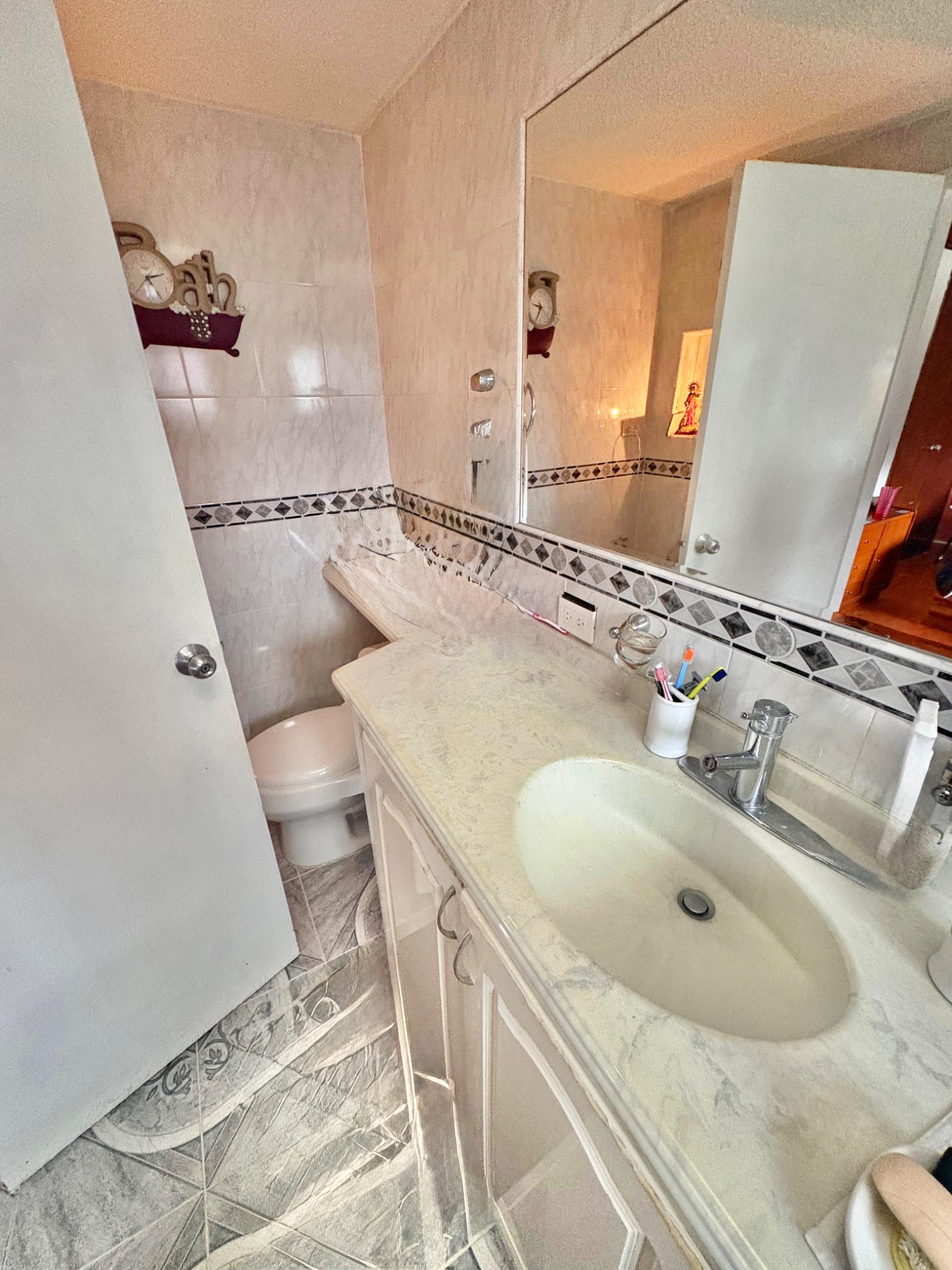 Casa en venta en Pasadena, Bogotá · foto 11 de 24