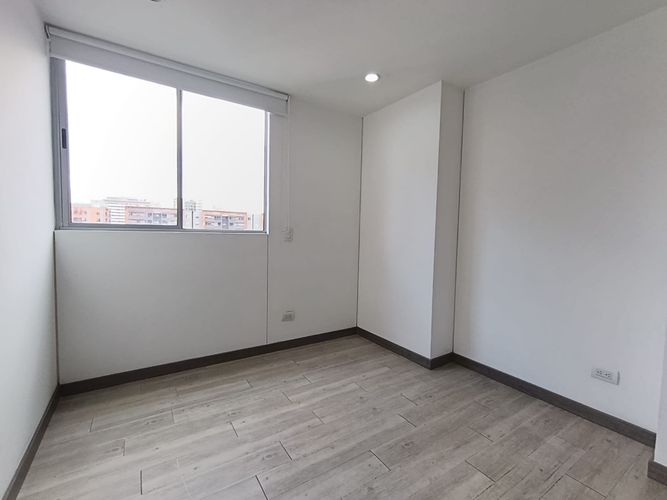 Apartamento de 3 alcobas en arriendo en Villa Carlota, Medellín, 80 m² · foto 10 de 16