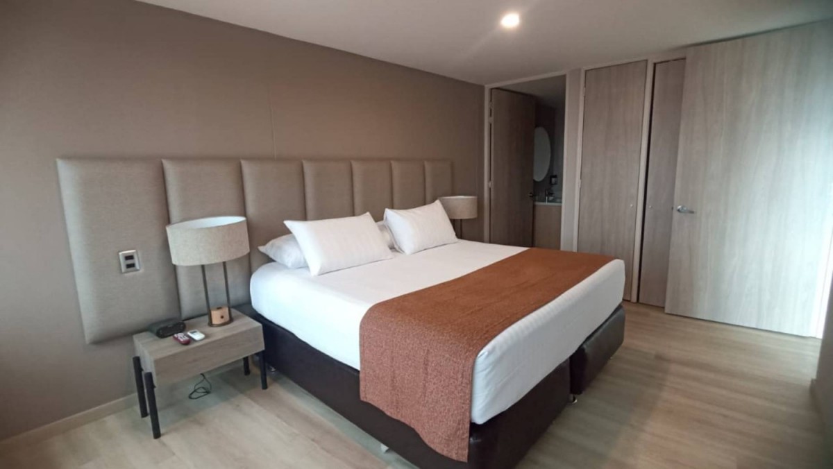 Apartamento en venta en El Poblado, Medellín · foto 11 de 19