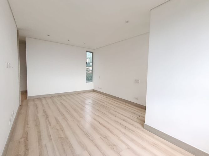 Apartamento de 3 alcobas en arriendo en La Florida, Medellín, 172 m² · foto 16 de 20
