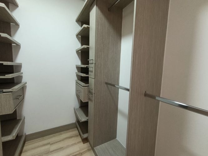Apartamento de 3 alcobas en arriendo en La Florida, Medellín, 172 m² · foto 17 de 20