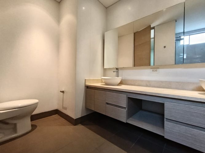 Apartamento de 3 alcobas en arriendo en La Florida, Medellín, 172 m² · foto 18 de 20