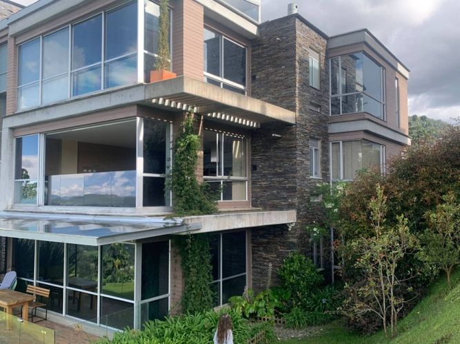 Apartamento de 2 alcobas en arriendo en El Retiro, 110 m² · foto 8 de 9