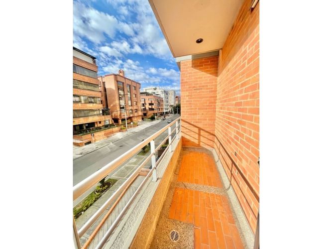 Apartamento de 3 alcobas en venta en Santa Barbara, Bogotá, 160 m² · foto 6 de 18