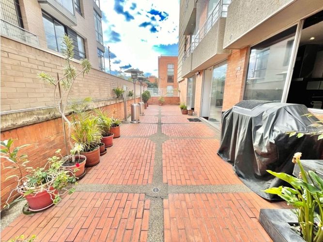 Apartamento de 3 alcobas en venta en Santa Barbara, Bogotá, 160 m² · foto 7 de 18