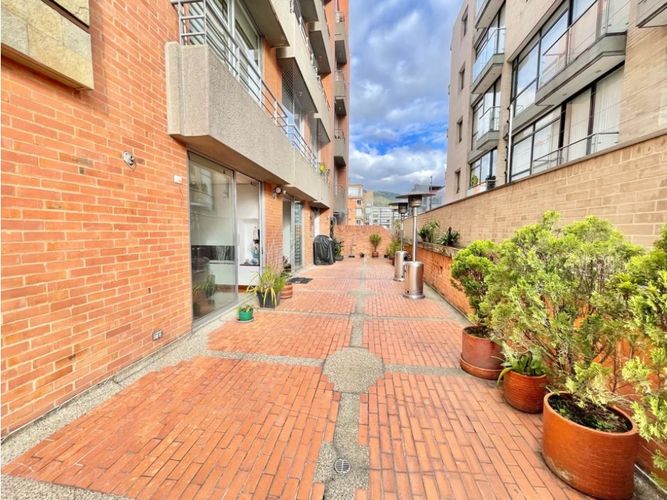 Apartamento de 3 alcobas en venta en Santa Barbara, Bogotá, 160 m² · foto 8 de 18