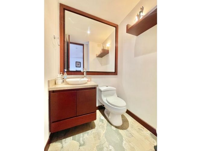 Apartamento de 3 alcobas en venta en Santa Barbara, Bogotá, 160 m² · foto 18 de 18