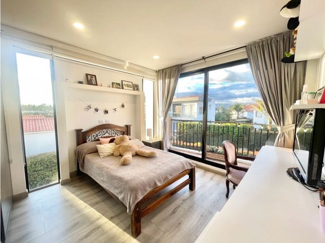 Casa de 4 alcobas en venta en La Diana, Sopó, 280 m² · foto 12 de 23