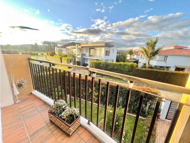 Casa de 4 alcobas en venta en La Diana, Sopó, 280 m² · foto 14 de 23