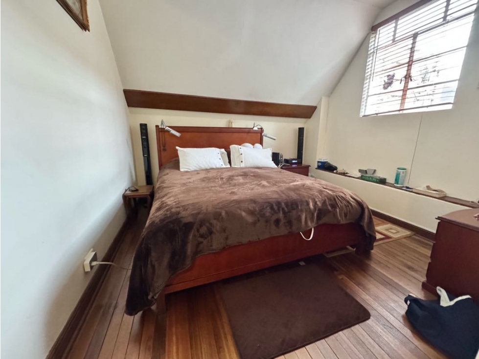 Casa en venta en Los Rosales, Bogotá · foto 14 de 24