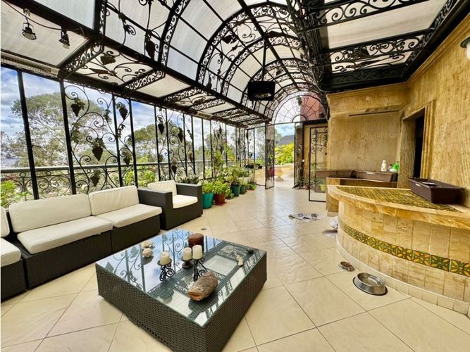 Apartamento de 5 alcobas en venta en Bosque De Pinos, Bogotá, 580 m² · foto 2 de 24