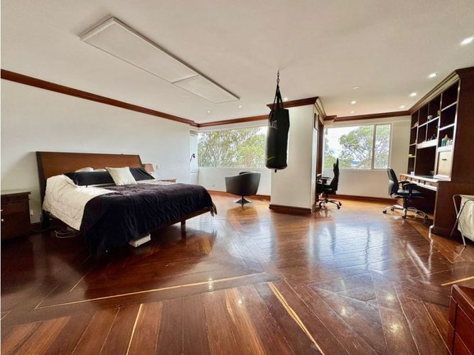 Apartamento de 5 alcobas en venta en Bosque De Pinos, Bogotá, 580 m² · foto 7 de 24