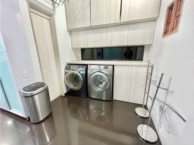 Casa de 4 alcobas en venta en Niza, Bogotá, 265 m² · foto 19 de 22