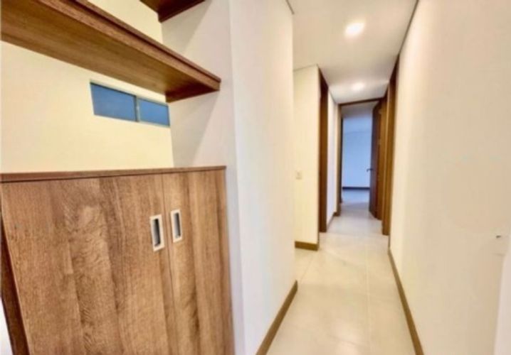 Apartamento de 3 alcobas en arriendo en Loma Del Escobero, Envigado, 100 m² · foto 11 de 19