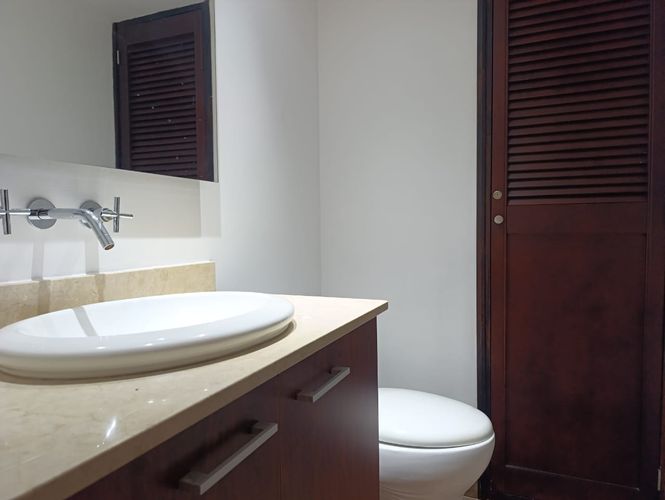 Apartamento de 3 alcobas en venta en El Poblado, Medellín, 145 m² · foto 17 de 17