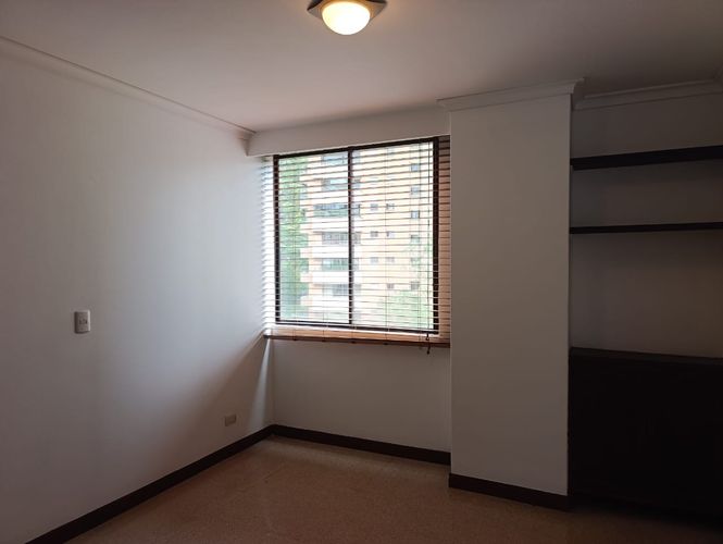 Apartamento de 3 alcobas en venta en El Poblado, Medellín, 145 m² · foto 11 de 17