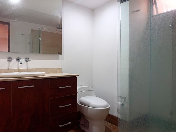 Apartamento de 3 alcobas en venta en El Poblado, Medellín, 145 m² · foto 16 de 17