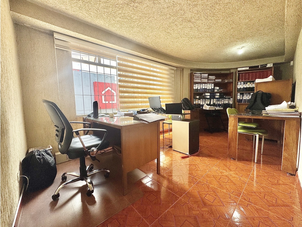 Casa en venta en Santa Sofia, Bogotá · foto 2 de 12