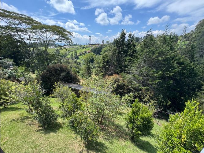 Casa de 3 alcobas en venta en Mampuesto, Rionegro, 230 m² · foto 11 de 11