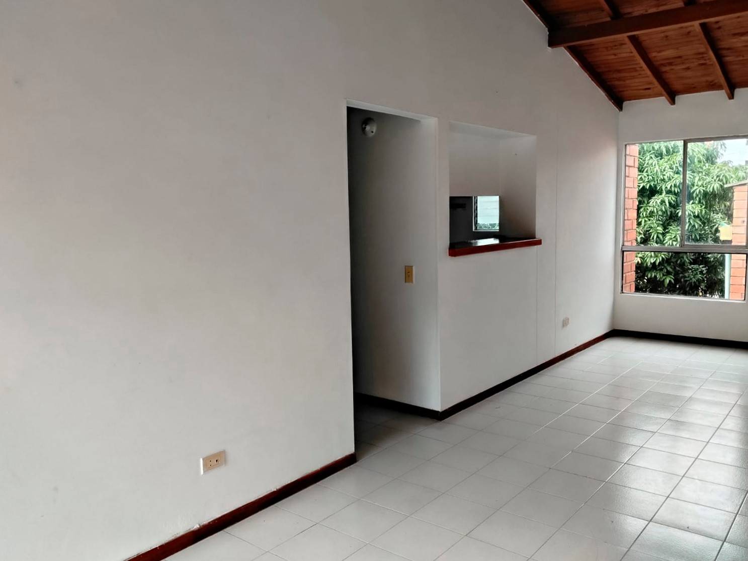 Apartamento en venta en El Poblado, Medellín · foto 2 de 18