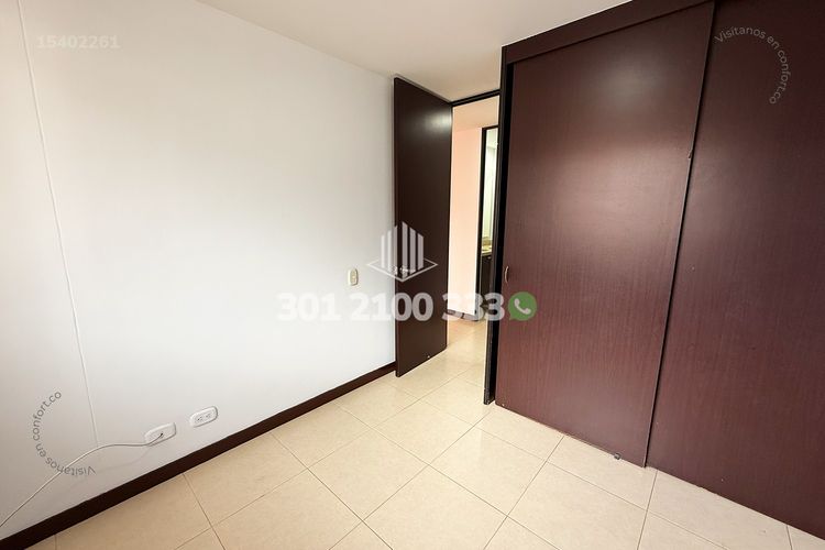 Apartamento de 2 alcobas en arriendo en Loma Del Indio, Medellín, 65 m² · foto 13 de 24